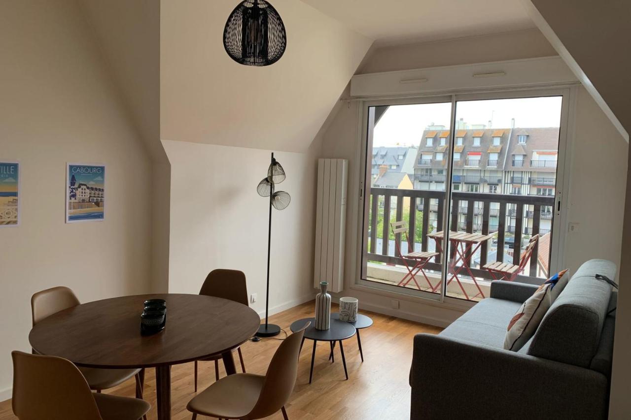 Nice 41 M With Balcony Near The Beach Deauville Eksteriør bilde