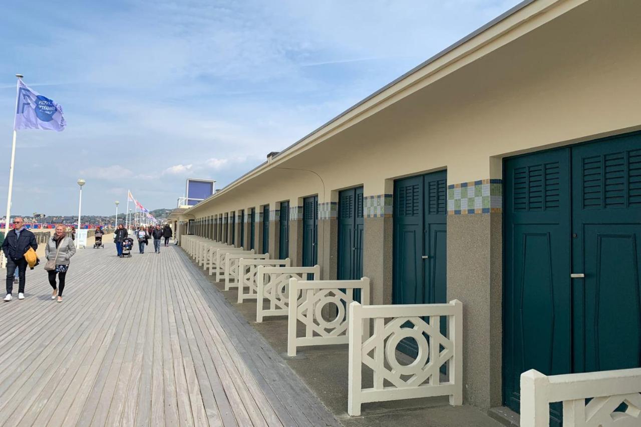 Nice 41 M With Balcony Near The Beach Deauville Eksteriør bilde